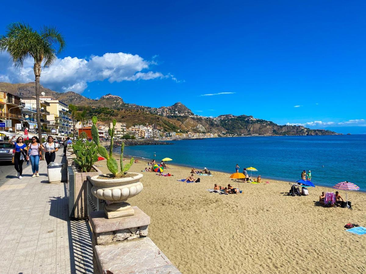 Alpha22 Apartment Giardini Naxos Exterior photo